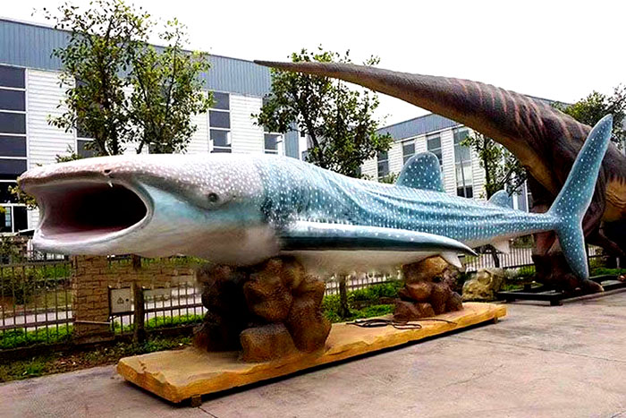 水族馆玻璃钢仿真动物――鲸